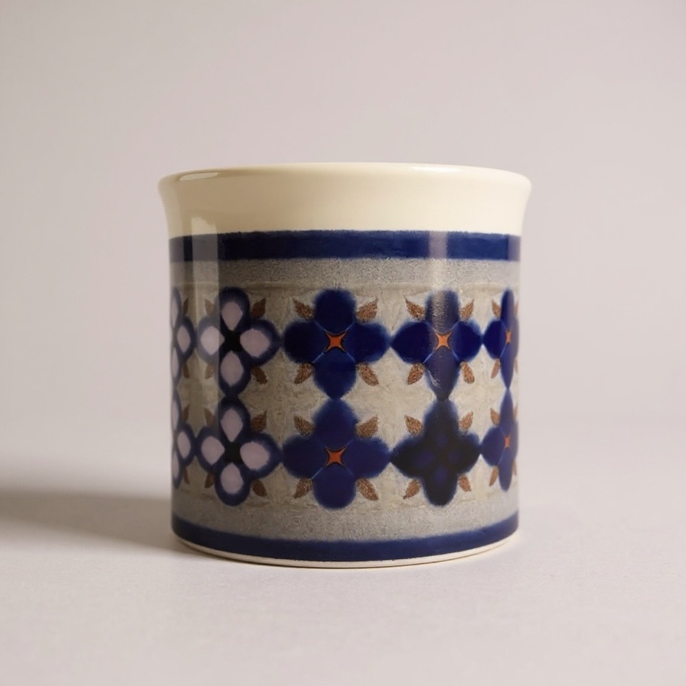 Royal Doulton 4x tangier purple mosaic mugs.